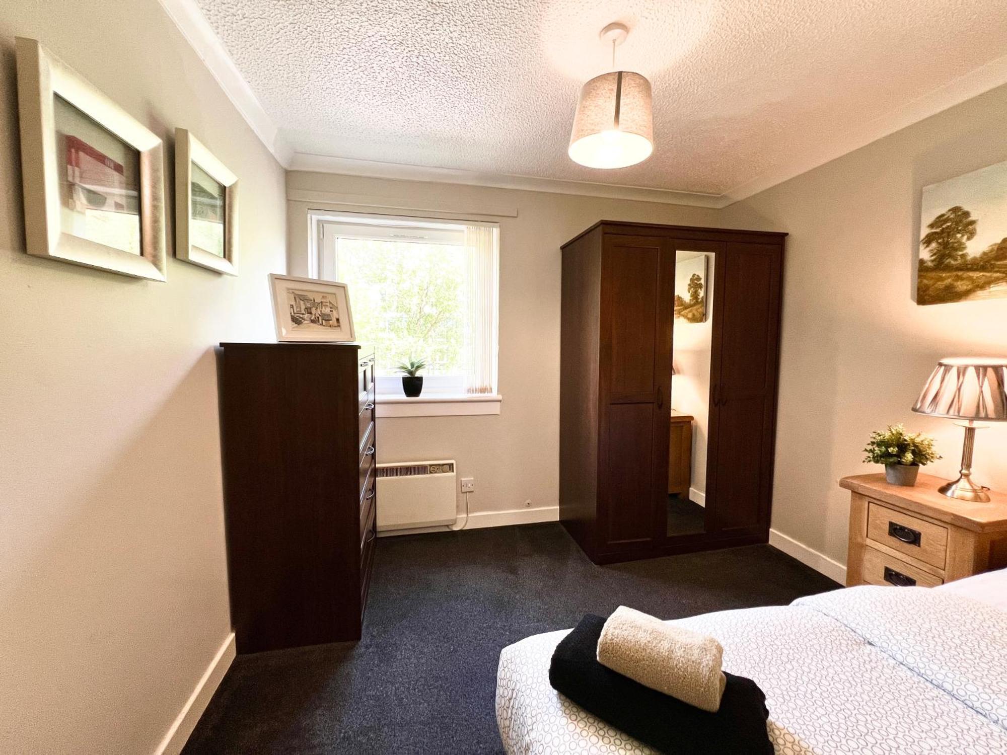 Spacious 2 Bed-Flat In Glasgow City - Free Parking المظهر الخارجي الصورة