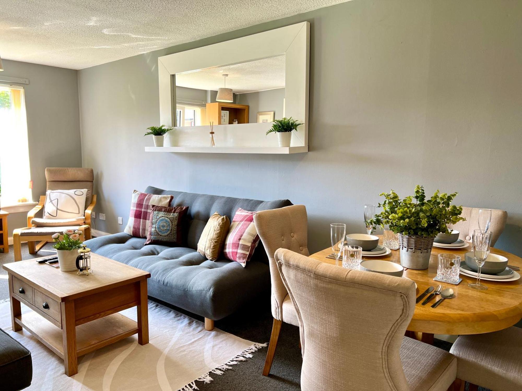 Spacious 2 Bed-Flat In Glasgow City - Free Parking المظهر الخارجي الصورة