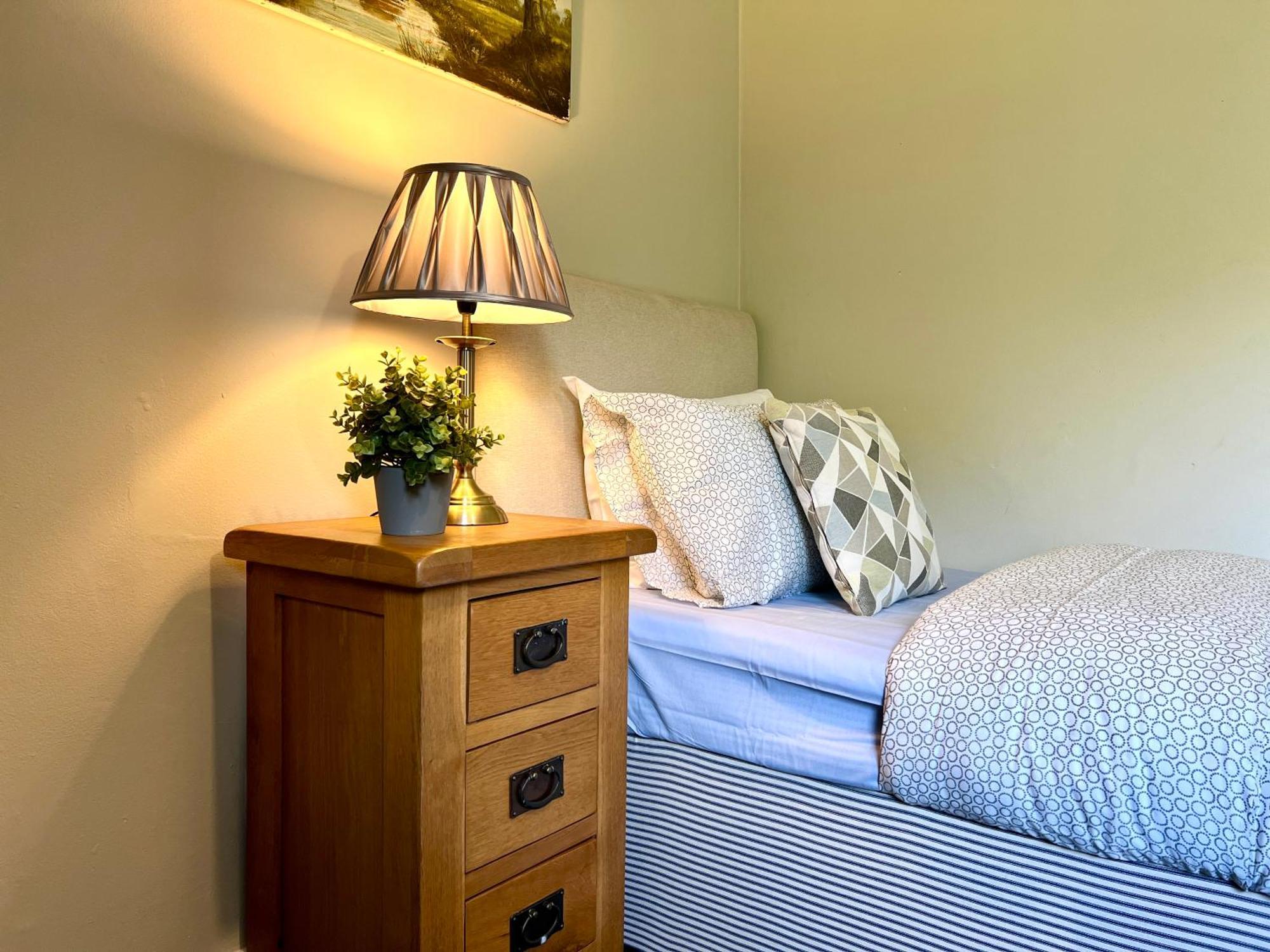 Spacious 2 Bed-Flat In Glasgow City - Free Parking المظهر الخارجي الصورة