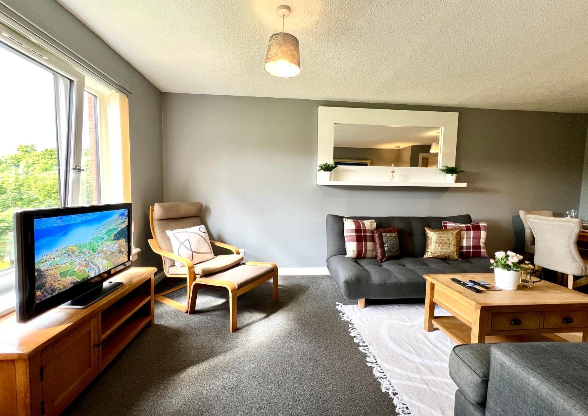 Spacious 2 Bed-Flat In Glasgow City - Free Parking المظهر الخارجي الصورة