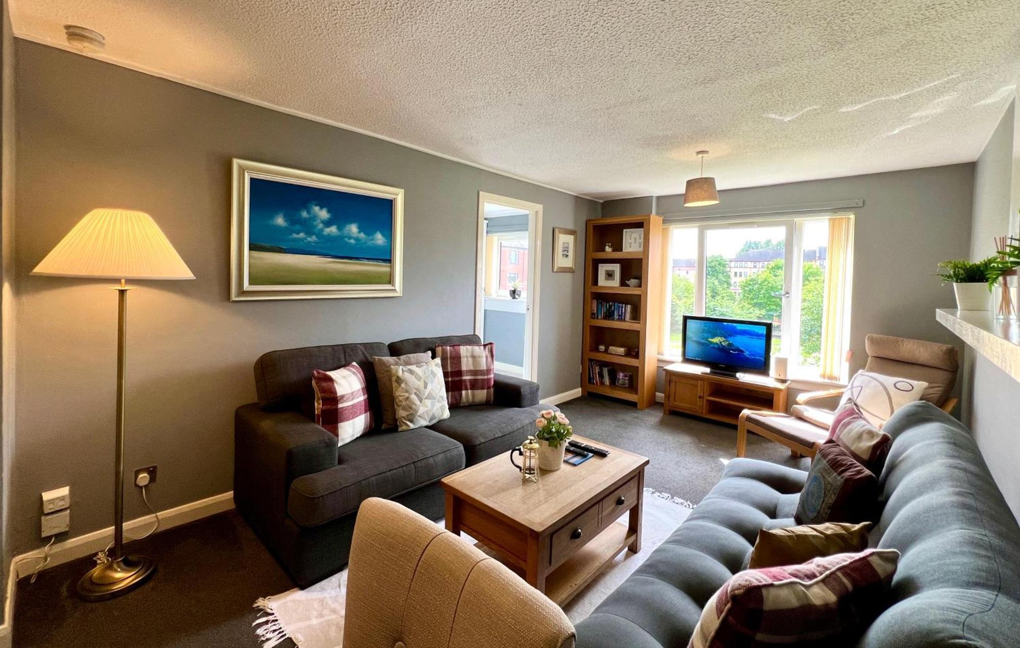Spacious 2 Bed-Flat In Glasgow City - Free Parking المظهر الخارجي الصورة